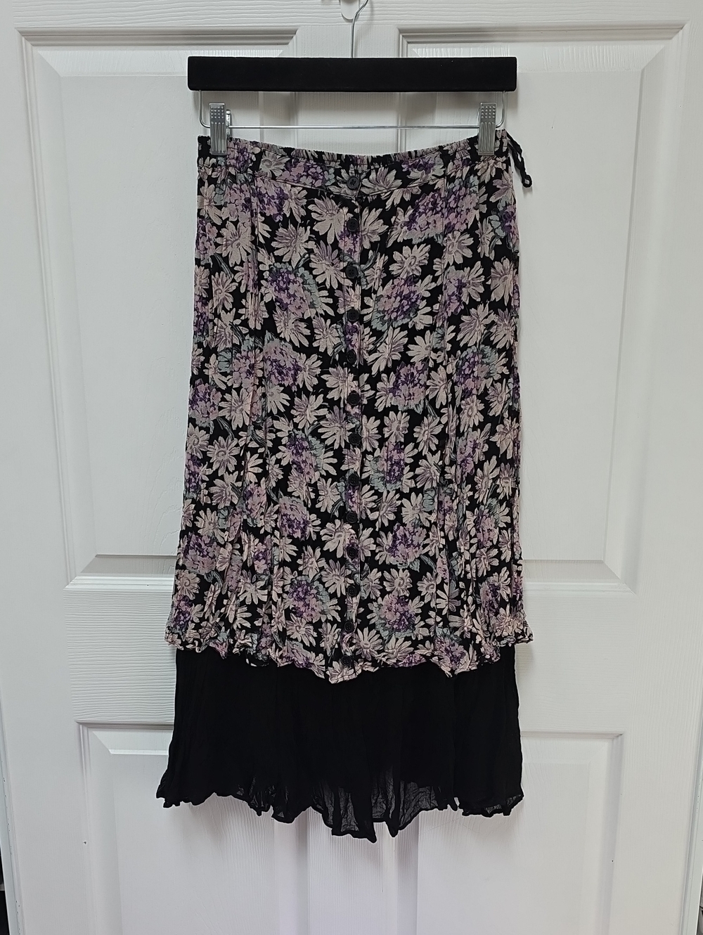 Floral Layered Midi Skirt in Black and Lavender